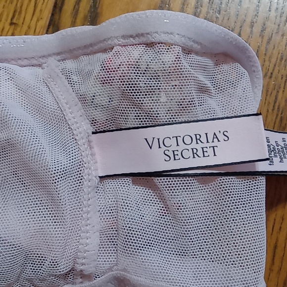 VICTORIA'S SECRET Womens MEDIUM Bra Bralette Lace New Intimates - Picture 3 of 4